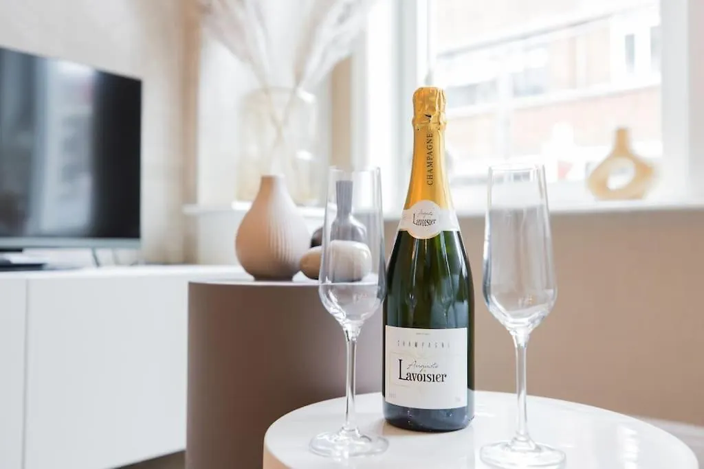 Apartment Beachhouse - Queen The Hague